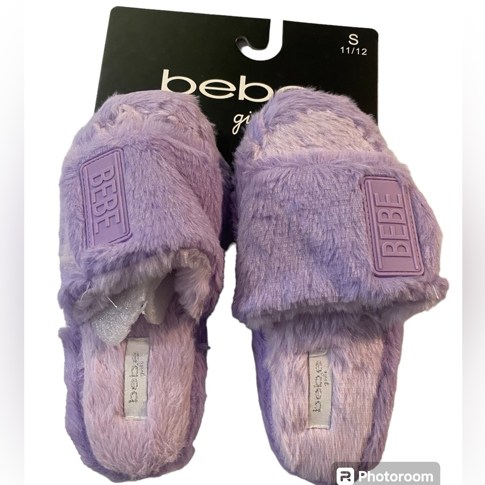 Bebe Girls Purple Faux Fur Slides Slippers Logo Patch Size 11/12 NEW